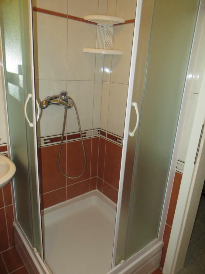 Apartman Mario Cres Exteriör bild